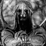 Existem as Mortes e existem as mortes… Hypocrisis